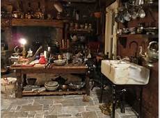 spookykitchen.jpg